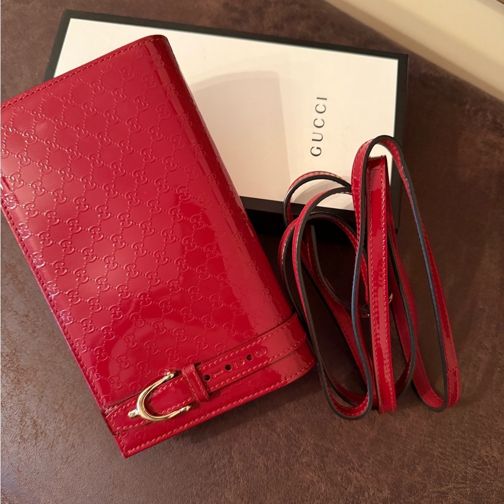 Gucci Shiny Red Leather Wallet
